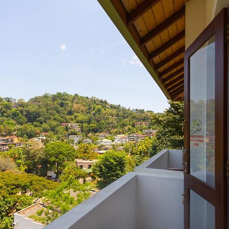 Hotel Yo Kandy Bagian luar foto