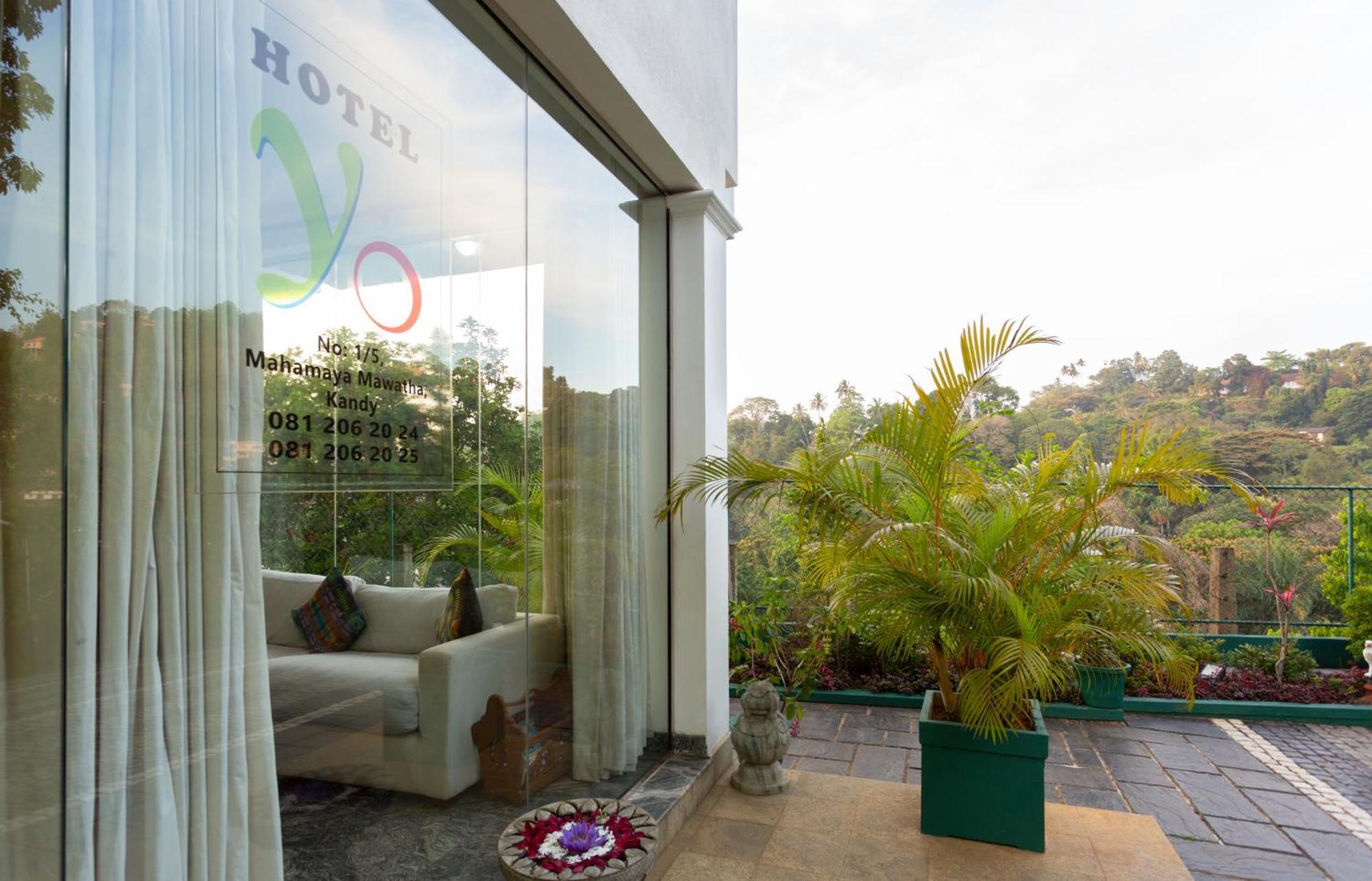 Hotel Yo Kandy Bagian luar foto