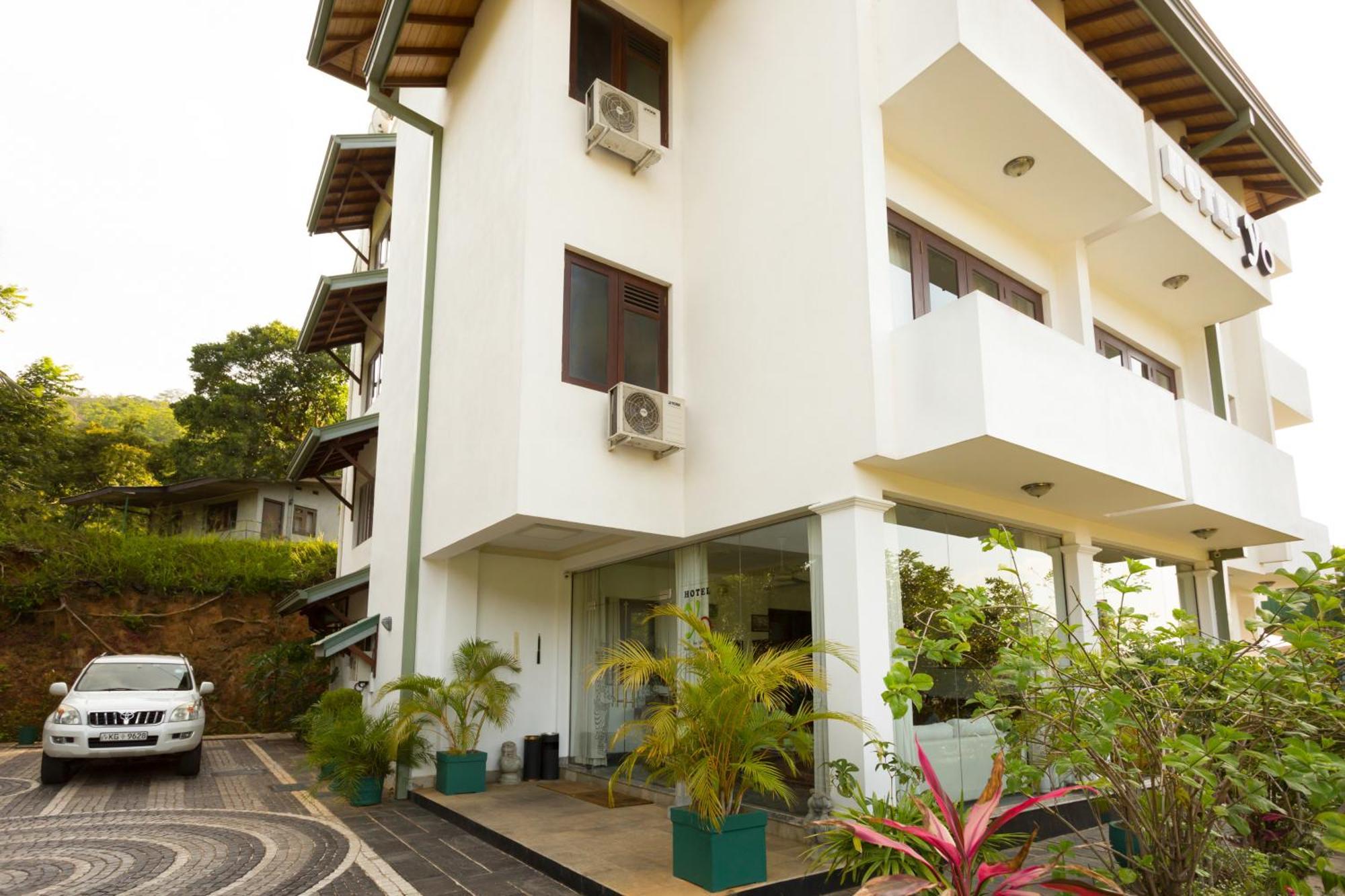 Hotel Yo Kandy Bagian luar foto