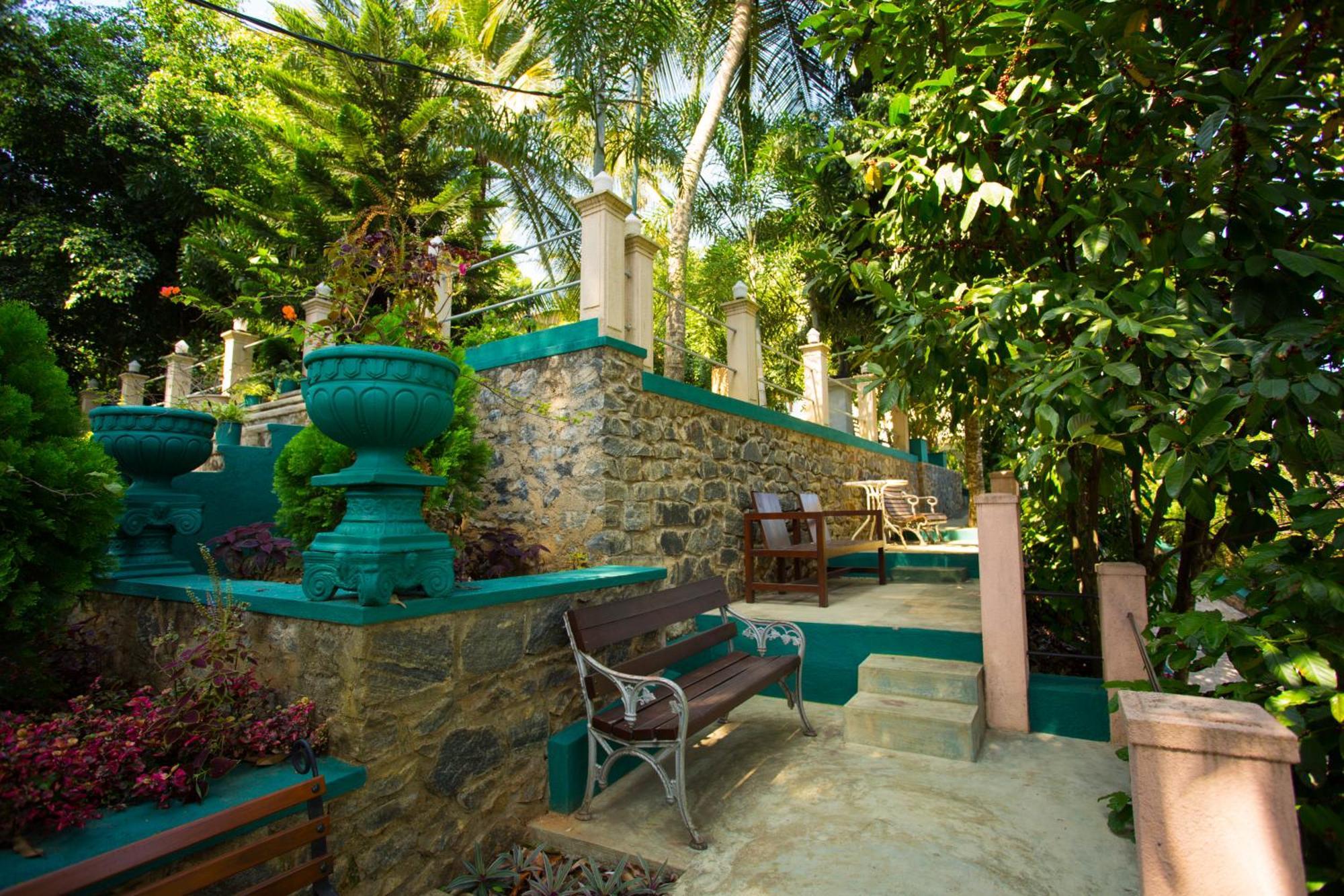 Hotel Yo Kandy Bagian luar foto