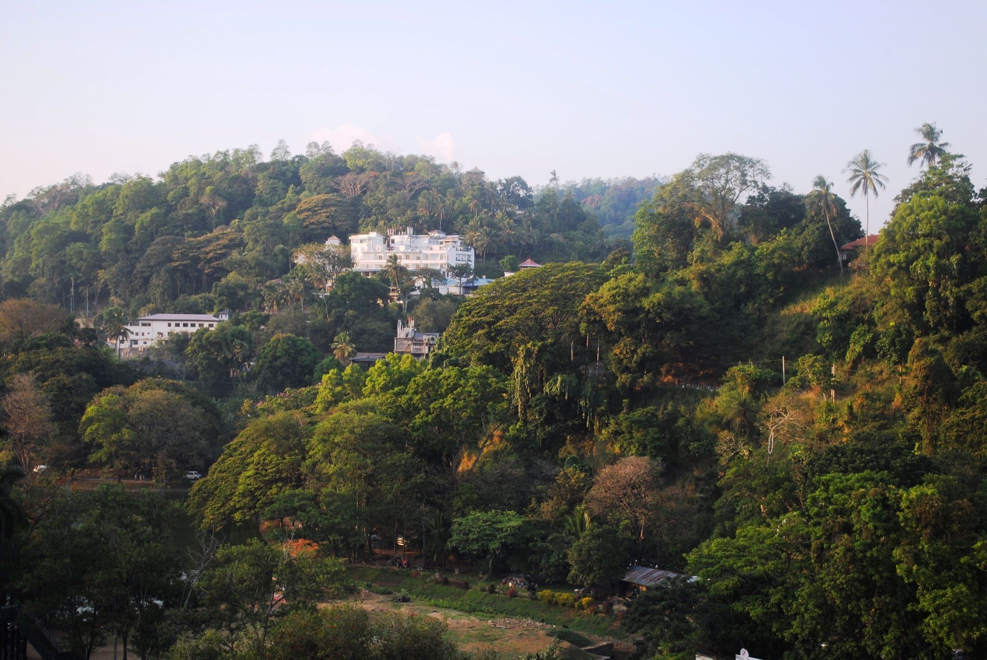 Hotel Yo Kandy Bagian luar foto